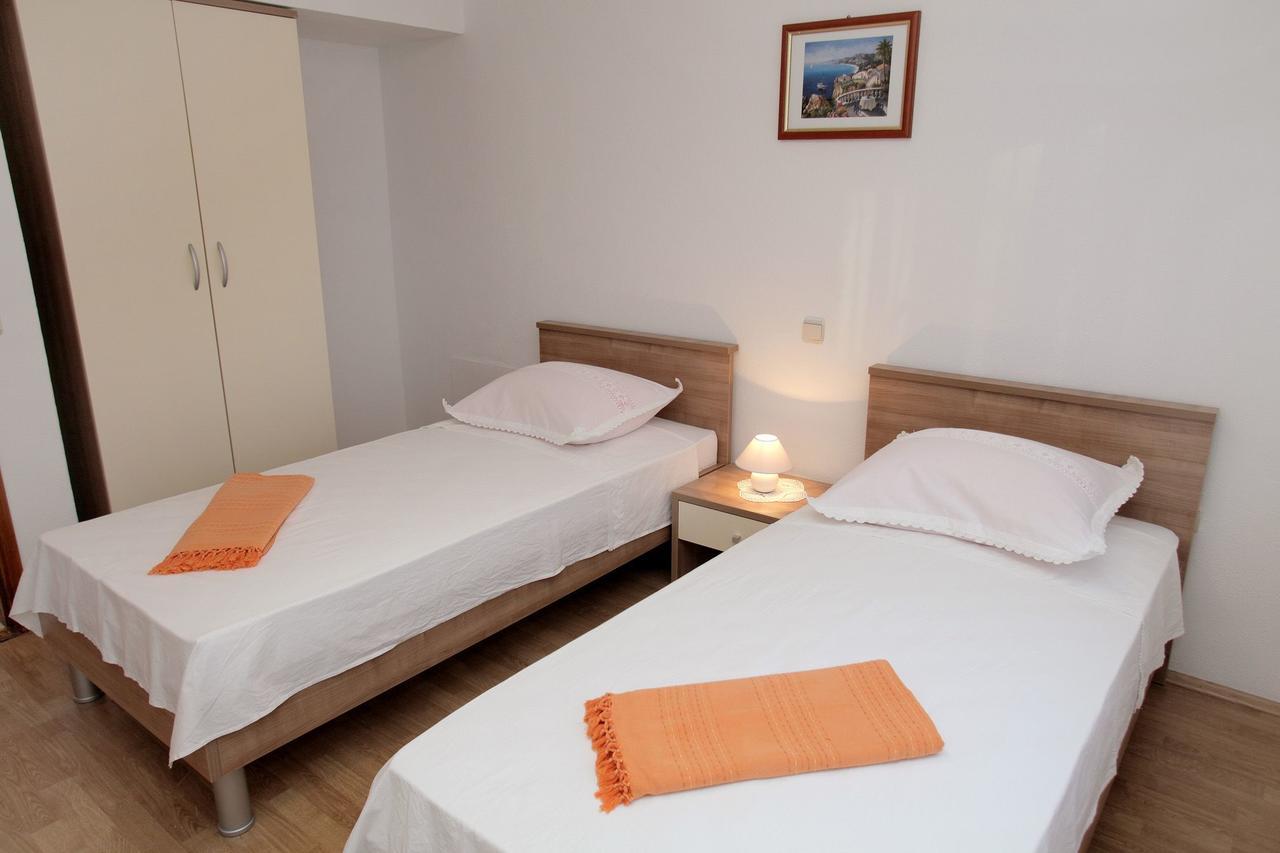 Apartments Iva Trogir Bagian luar foto