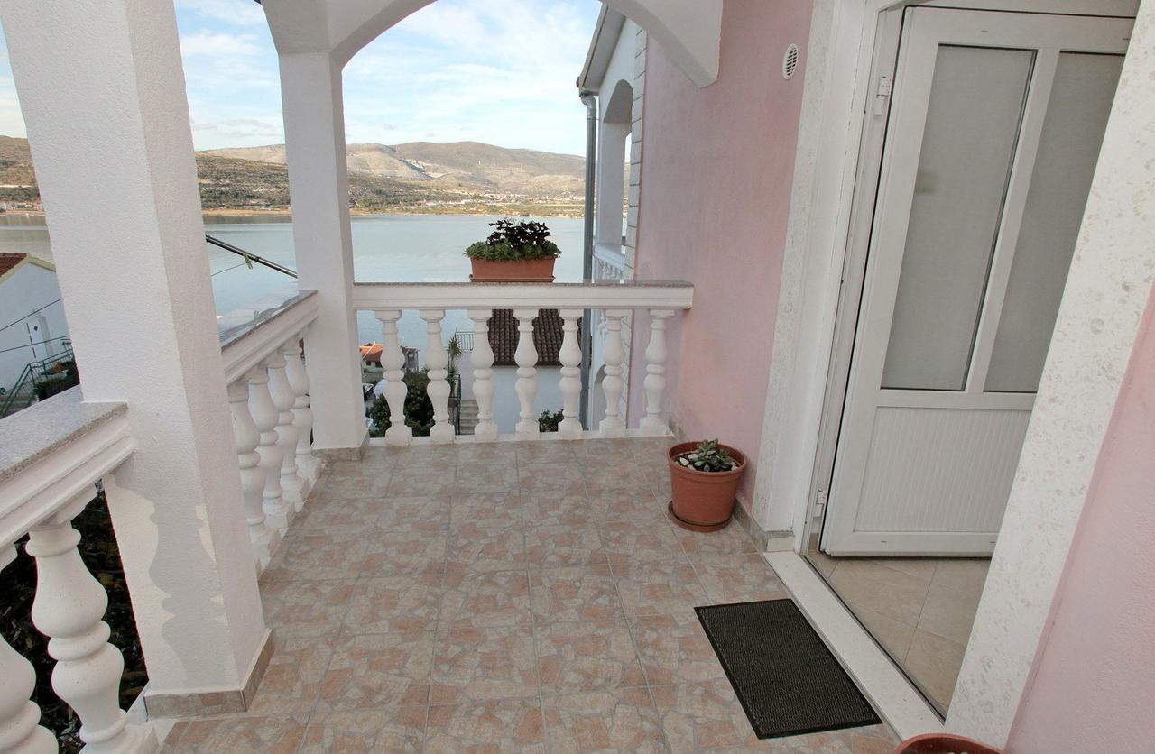 Apartments Iva Trogir Bagian luar foto